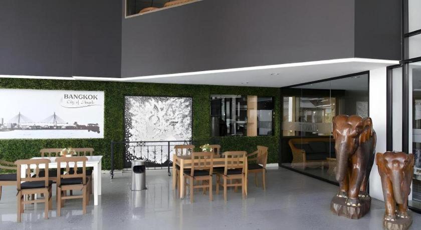Town In Town Gardent Resort Bangkok Exterior foto